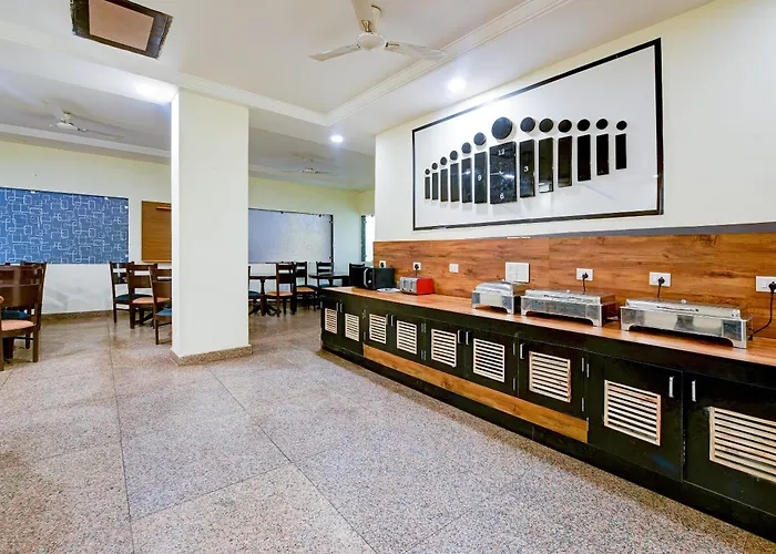 Hotel White Sand Suites At Airport New Delhi